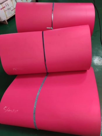 Conveyor belt of ceramic machine