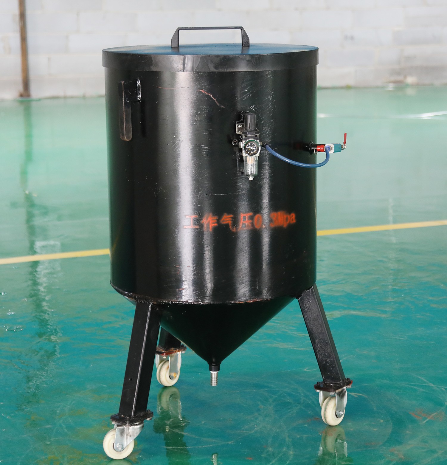 Automatic sand supply system
