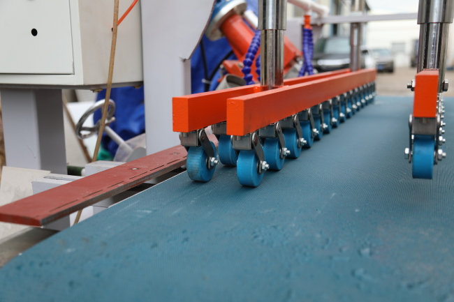 Automatic ceramic tile 45 degree cutting machine