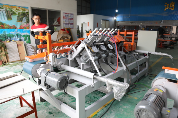 Automatic tile chamfering machine