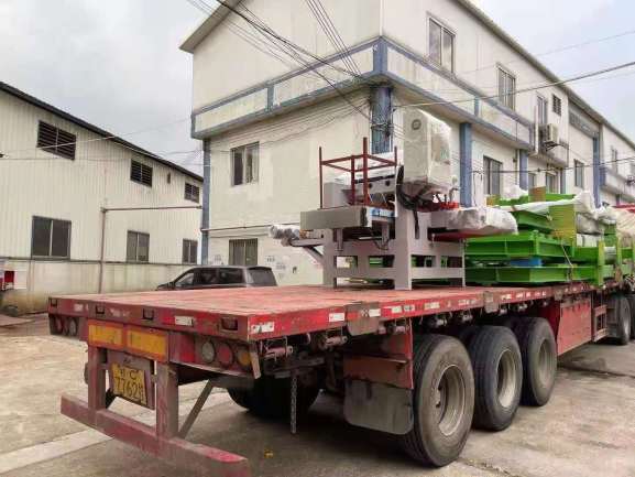 CNC three blade tile cutter