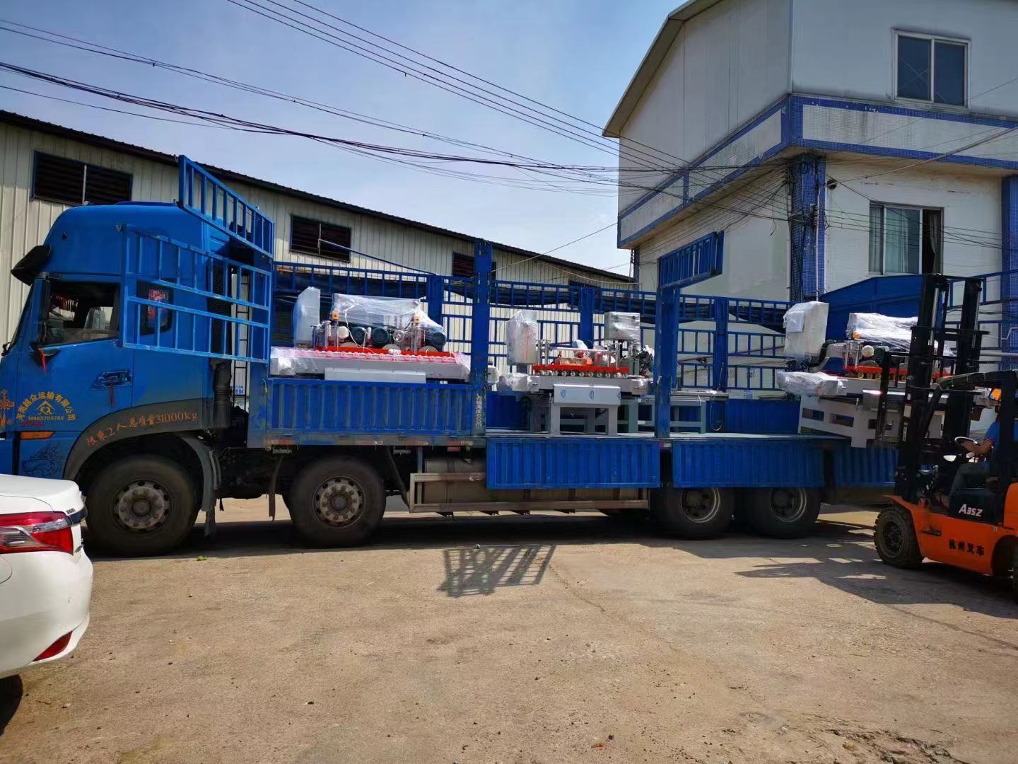 CNC three blade cutting machine