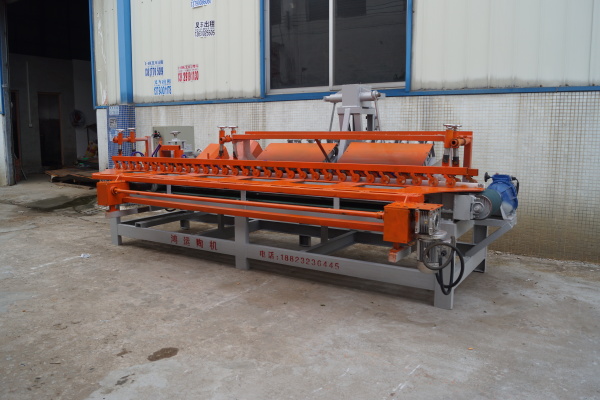 Small arc polishing machine