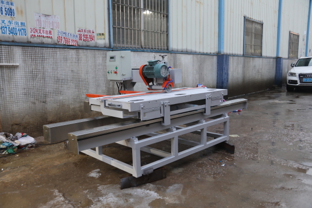 Hand push ceramic tile cutter