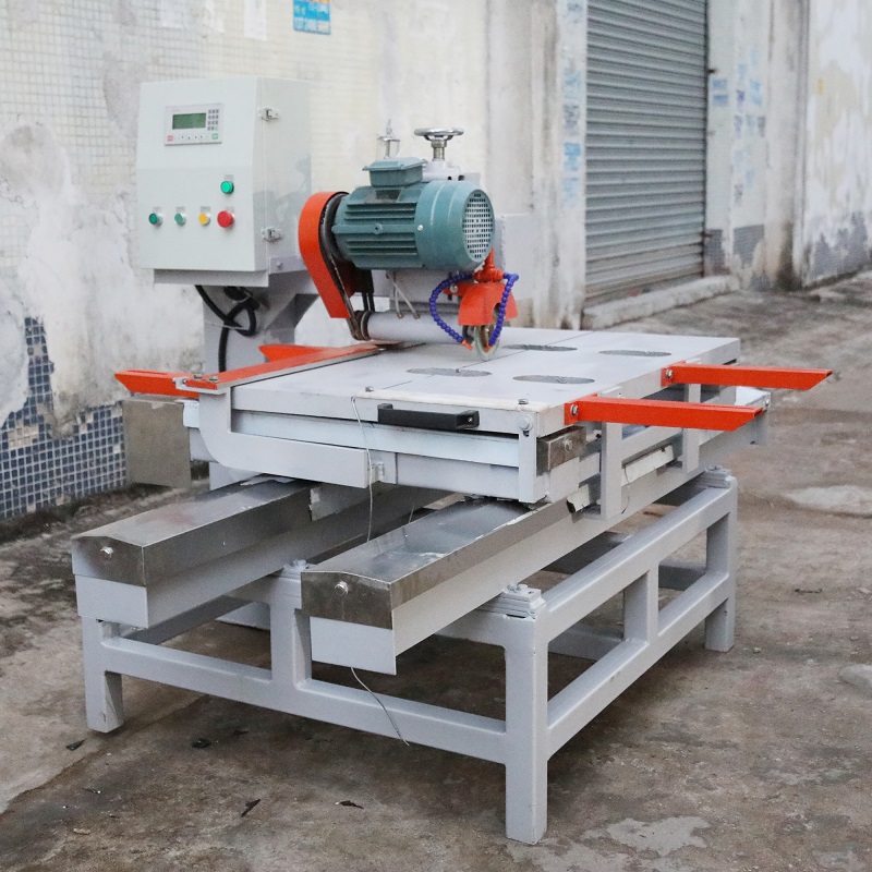 Manual ceramic tile cutter