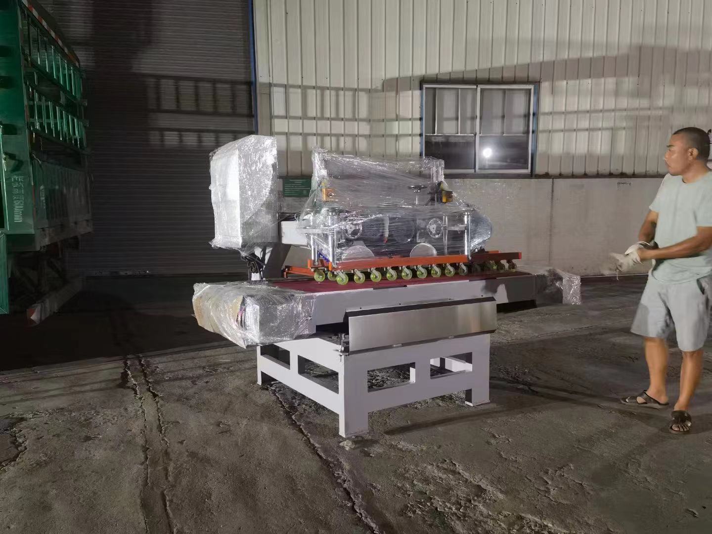 Automatic CNC three blade cutting  machine