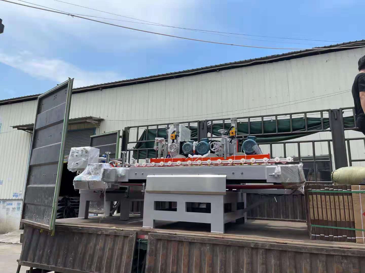 automatic CNC tile cutting machine