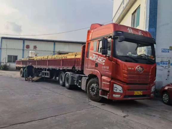 To Yangshuo city,Guangxi province—2 set CNC three blade tile cutter