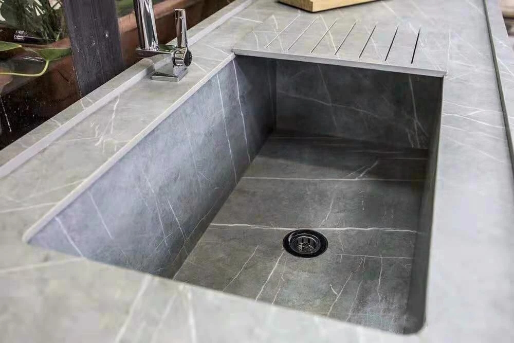 Bathroom basin
