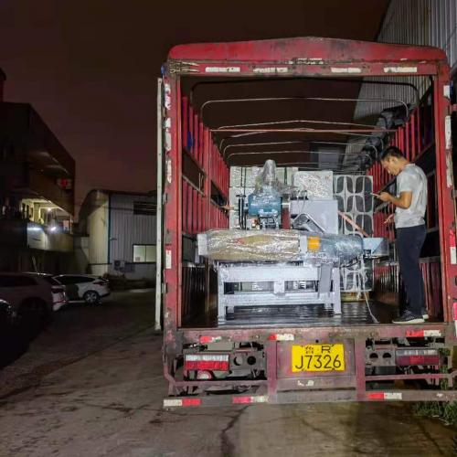 To LINGSHUI,HAINAN province, a CNC three blade automatic cutting machine​